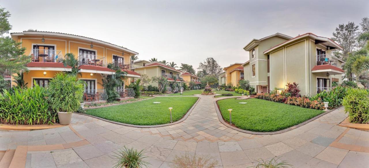 Club Mahindra Acacia Palms Hotell Colva Exteriör bild