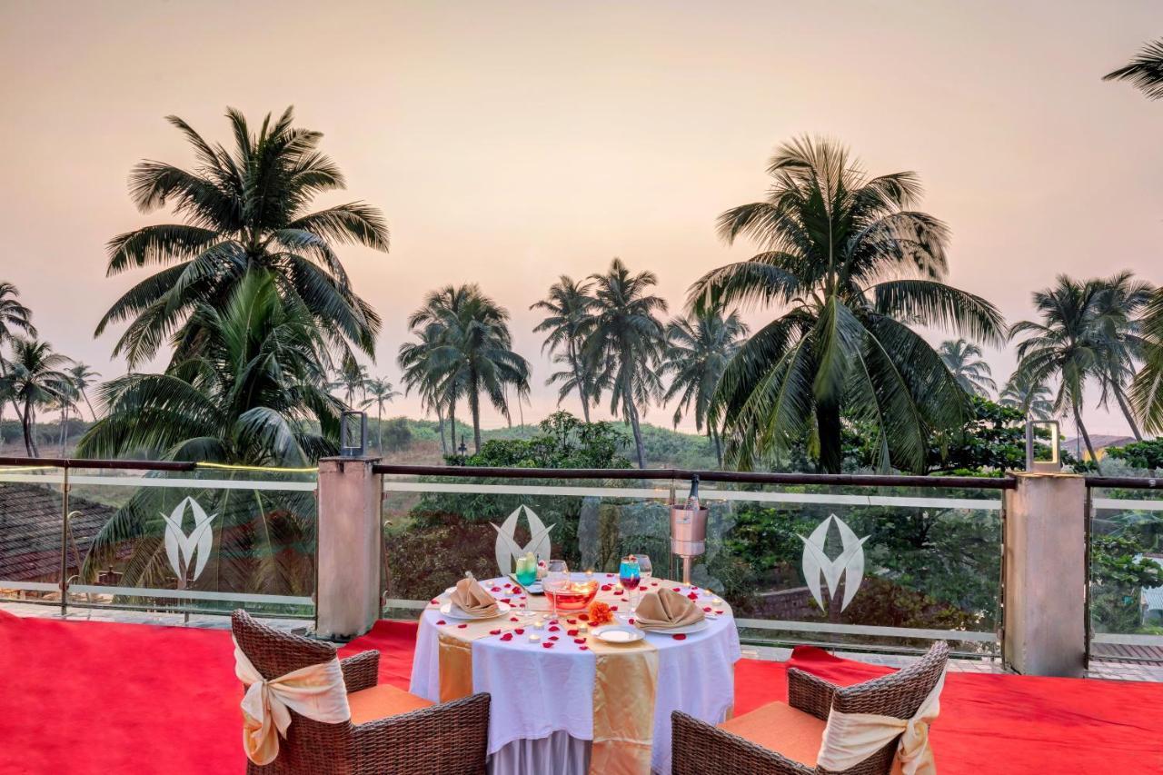 Club Mahindra Acacia Palms Hotell Colva Exteriör bild