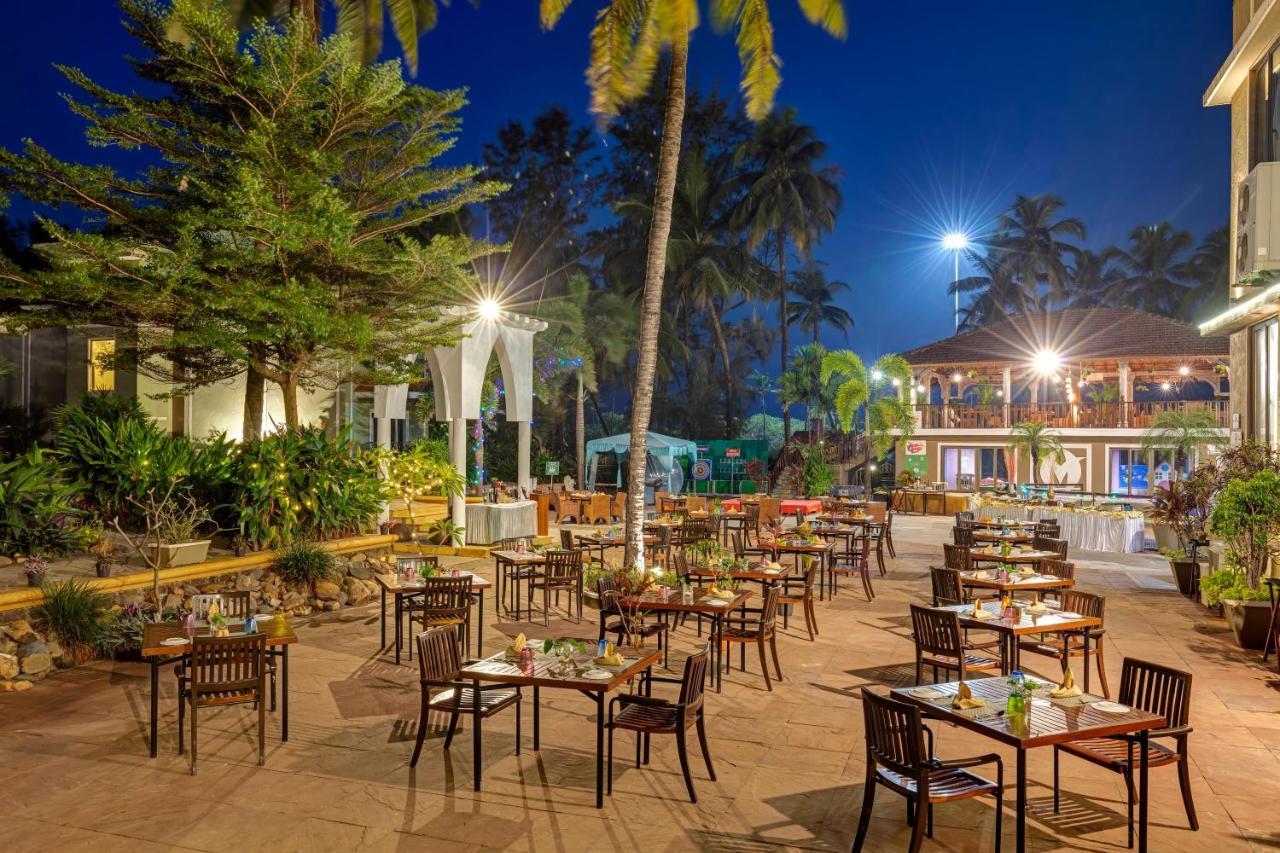 Club Mahindra Acacia Palms Hotell Colva Exteriör bild