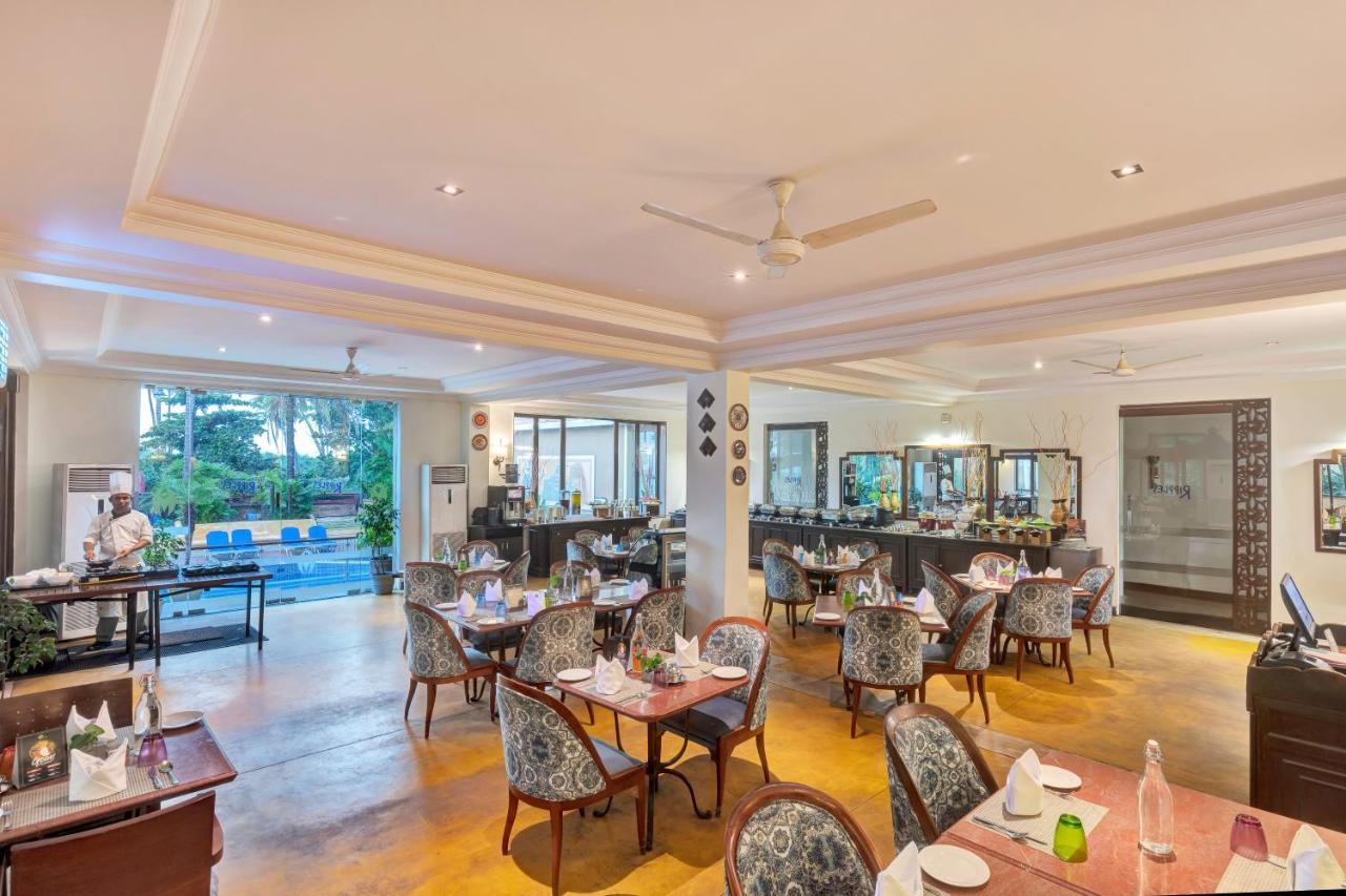 Club Mahindra Acacia Palms Hotell Colva Exteriör bild
