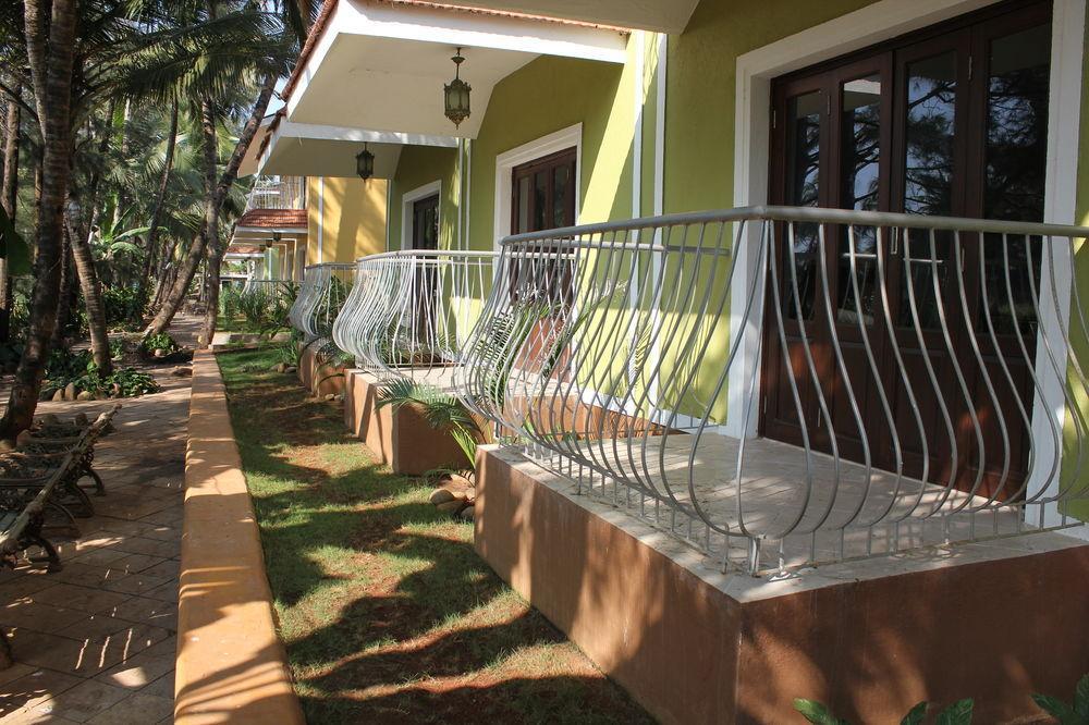 Club Mahindra Acacia Palms Hotell Colva Exteriör bild