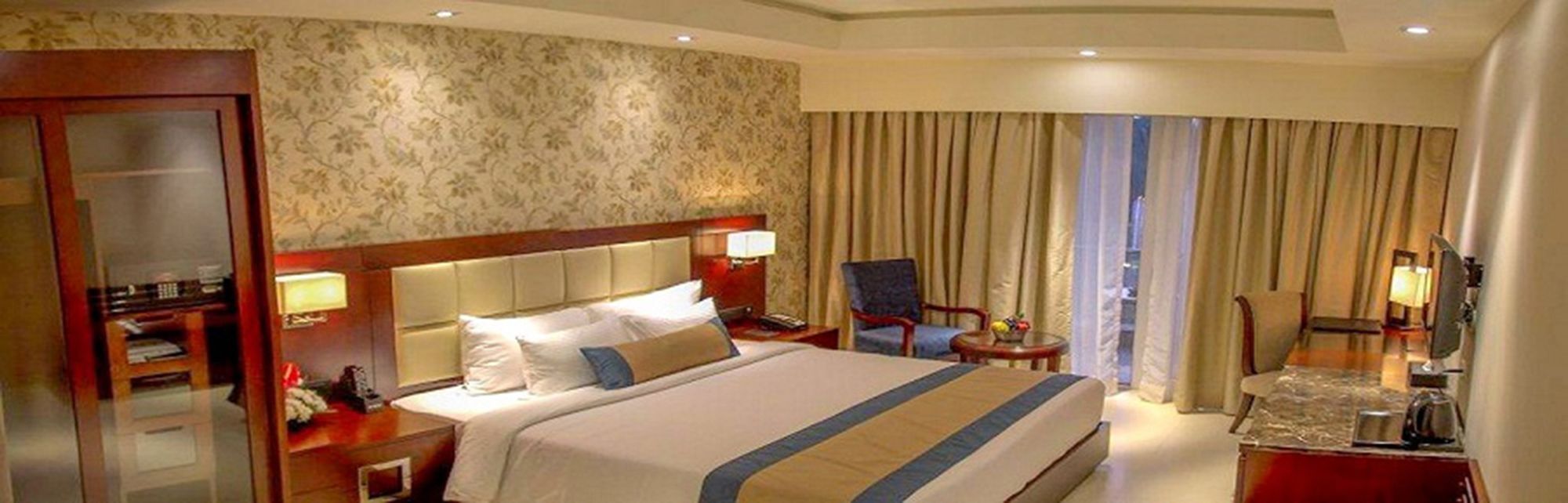 Club Mahindra Acacia Palms Hotell Colva Exteriör bild